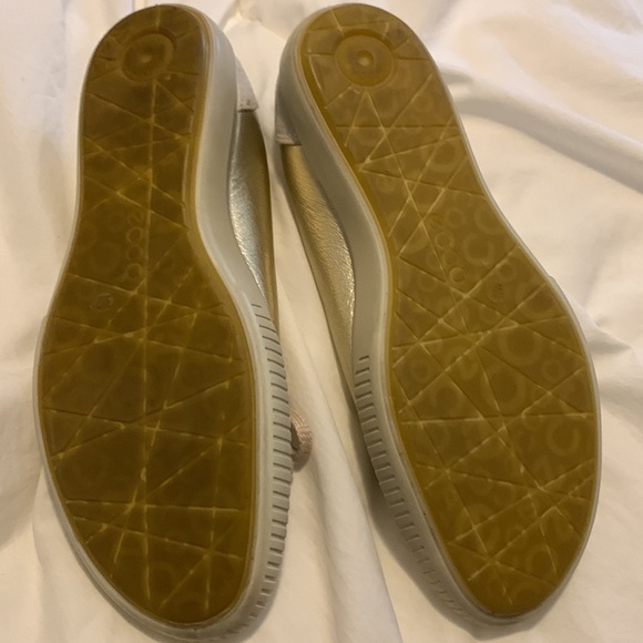 Take me with you! Cute ecco gold and cream leather sneakers size 37 - Picture 3 of 8